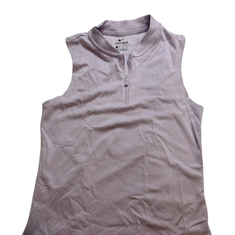 Nike sleeveless mock collar shirt